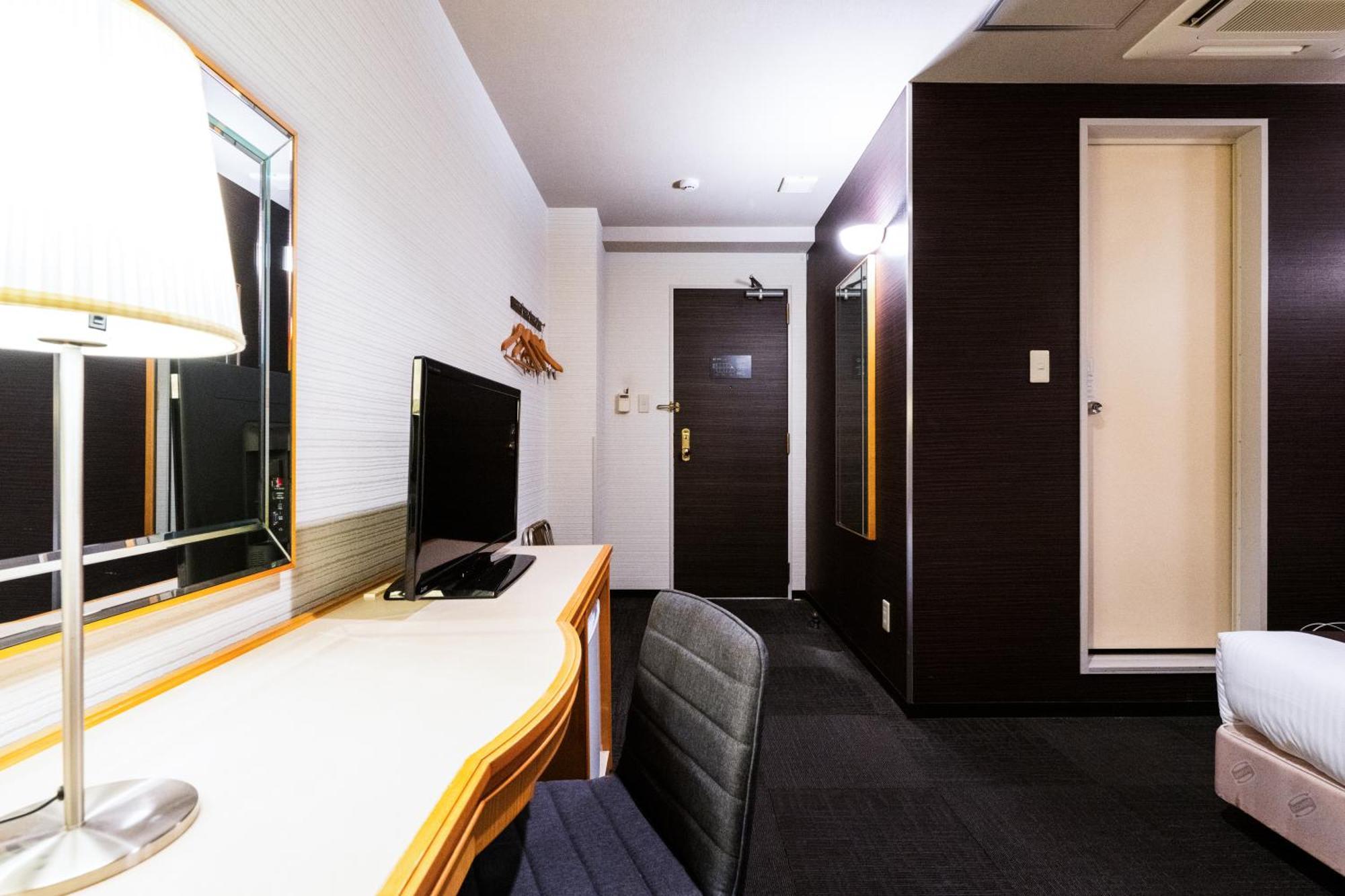 Urvest Hotel Kamata Токио Екстериор снимка
